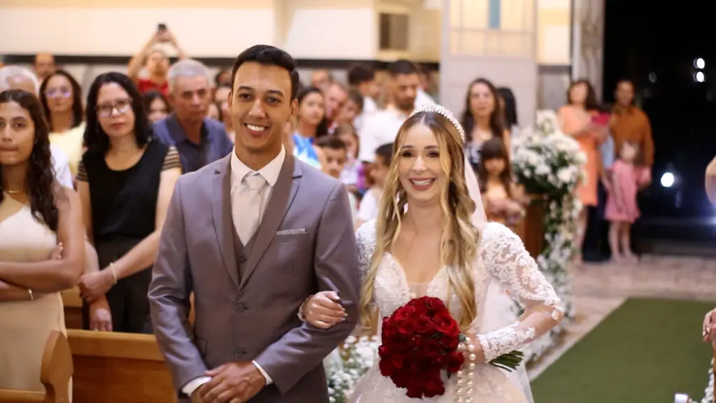 Casamento de Thieli e Lellis - Cerimônia linda que aconteceu na Matriz de São José em Barbacena - Go Filmes e Drones